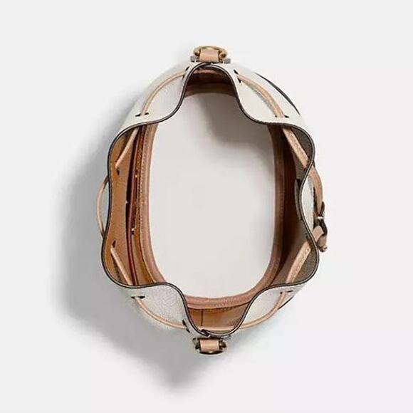 NWT COACH Lora Bucket Shoulder Bag Pebble Leather Crossbody Colorblock Medium - Picture 3 of 8